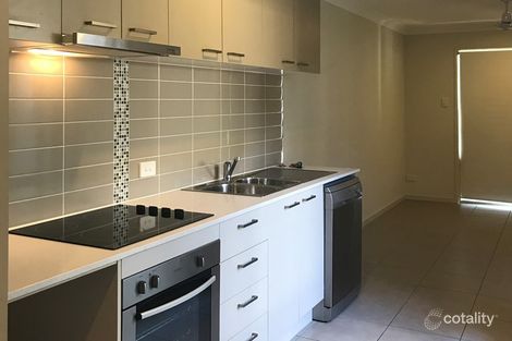 Property photo of 2/28 Honeyeater Crescent Dakabin QLD 4503