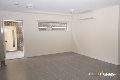 Property photo of 9/5 Thomas Carr Drive Tarneit VIC 3029