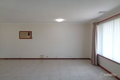 Property photo of 41 Solquest Way Cooloongup WA 6168