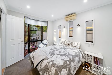 Property photo of 18 Strathallen Drive Boronia Heights QLD 4124