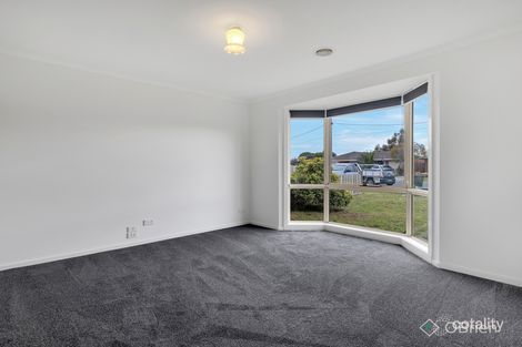 Property photo of 13 Berberis Place Hoppers Crossing VIC 3029