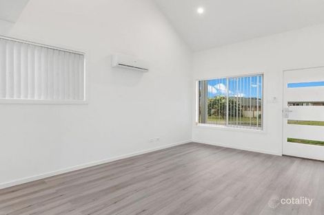 Property photo of 28 Boyd Avenue Metford NSW 2323