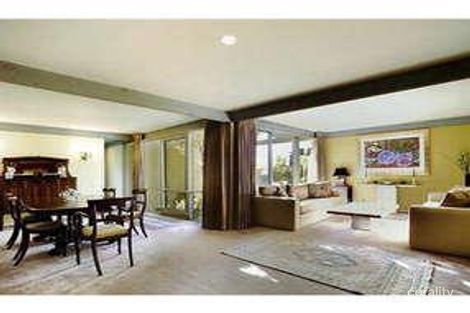 Property photo of 13 Ashley Grove Malvern VIC 3144