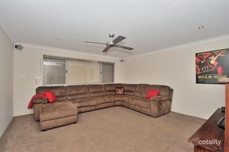 Property photo of 7 Dichondra Pass Halls Head WA 6210