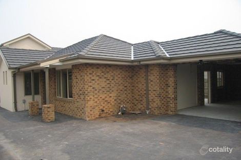 2/10 Kelsby St, Reservoir, VIC 3073