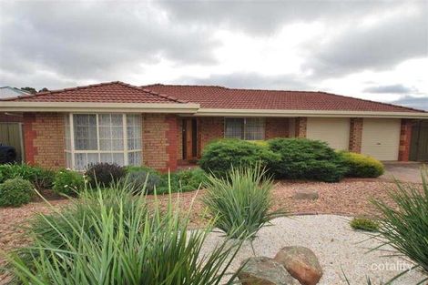 13 Sandalwood Gr, Woodcroft, SA 5162