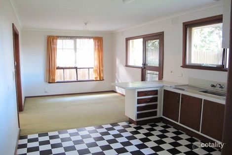 Property photo of 10 Matthew Street Carnegie VIC 3163