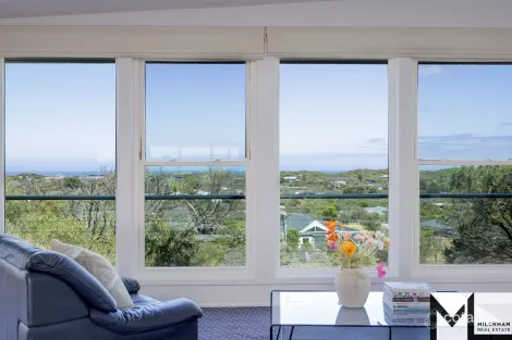 Property photo of 25 Alex Drive St Andrews Beach VIC 3941