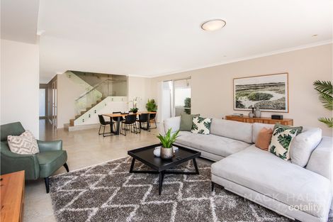 Property photo of 5 Grasstree Way Churchlands WA 6018