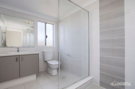 Property photo of 2 Selset Lane Aveley WA 6069