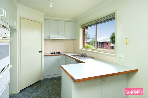 Property photo of 2/1 Bourbon Way Waurn Ponds VIC 3216