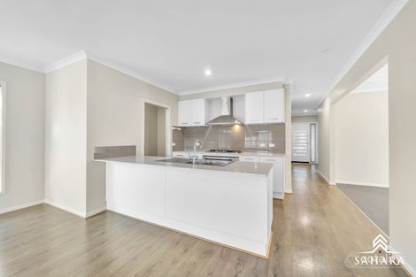 Property photo of 10 Cascarilla Street Aintree VIC 3336