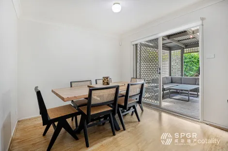 Property photo of 24 McGuirk Way Rouse Hill NSW 2155