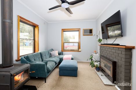 Property photo of 21 Tallara Avenue Mount Gambier SA 5290