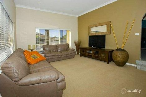 Property photo of 35 Parklands Drive Shellharbour NSW 2529
