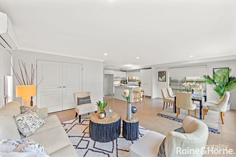 Property photo of 19 Bellagio Crescent Coomera QLD 4209