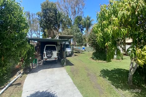 Property photo of 25 White Street Howard QLD 4659