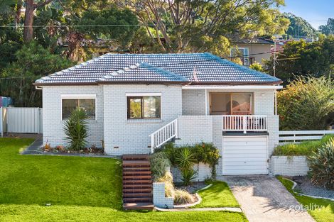 Property photo of 6 Baker Place Mount Warrigal NSW 2528