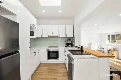 Property photo of 6 Baker Place Mount Warrigal NSW 2528
