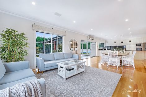Property photo of 5 Fasan Rise Warrandyte South VIC 3134