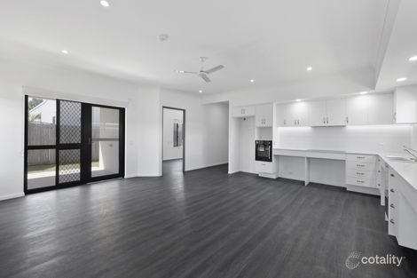 Property photo of 6 Ultimo Court Beaconsfield QLD 4740