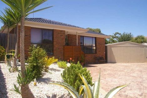 10 SHARA CT, NARRE WARREN, VIC 3805