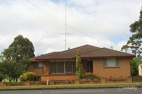 298 James St, Harristown, QLD 4350