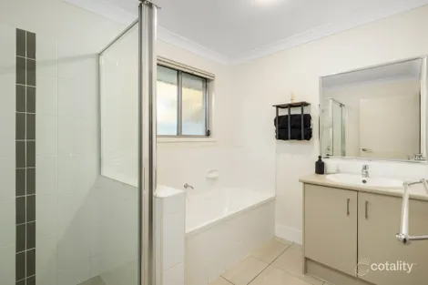 Property photo of 29 Whipbird Street Bellbird Park QLD 4300