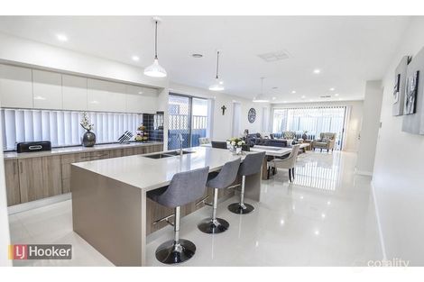 Property photo of 34 Admiration Drive Craigieburn VIC 3064