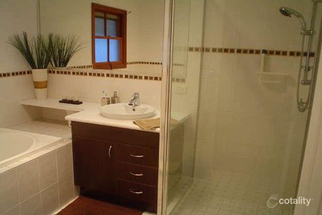 Property photo of 95 Lambert Road Indooroopilly QLD 4068