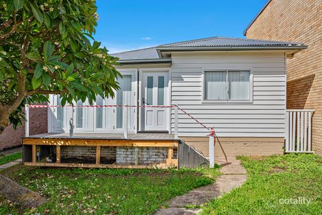 15 Addison St, Shellharbour, NSW 2529
