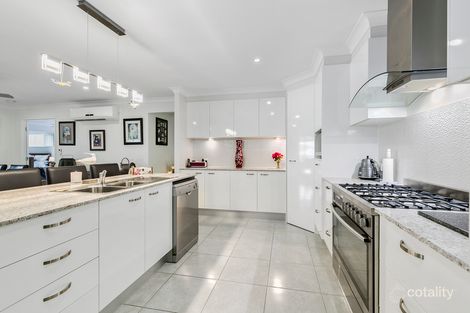 Property photo of 33 Perrys Crescent Rosewood QLD 4340