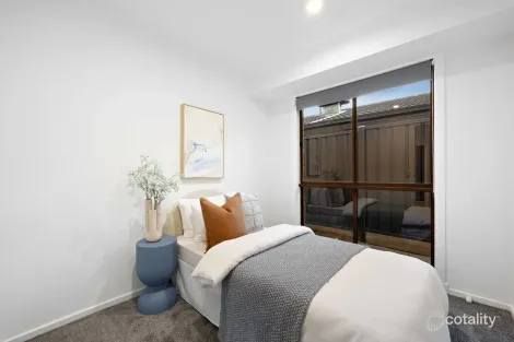 Property photo of 29 Danthonia Street Delahey VIC 3037