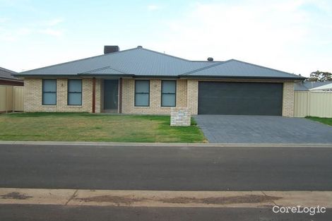 Property photo of 29 Durum Circuit Dubbo NSW 2830