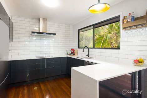 Property photo of 199 Englefield Road Oxley QLD 4075