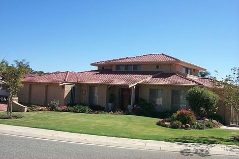 11 Gamblen Way, Winthrop, WA 6150