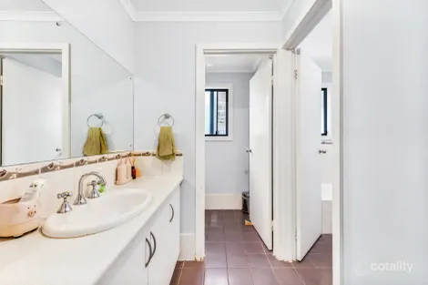 Property photo of 34 Caffrey Crescent Port Willunga SA 5173