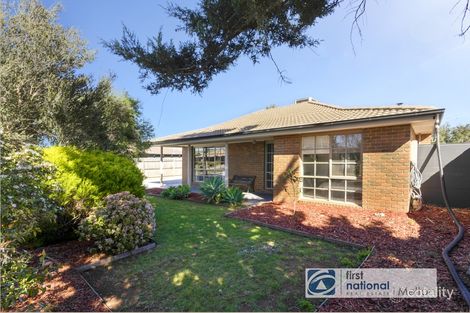 Property photo of 33 Stanley Crescent Brookfield VIC 3338