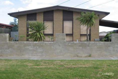 Property photo of 41 Diamond Avenue Albanvale VIC 3021