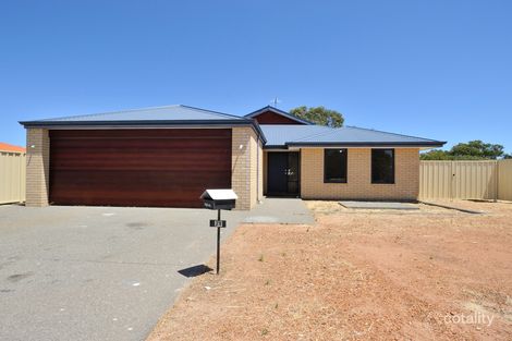 Property photo of 38 Batavia Quays South Yunderup WA 6208