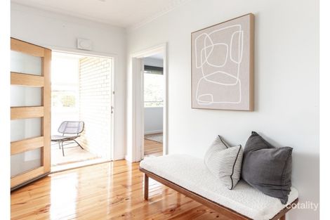Property photo of 16 Reginald Grove Warrnambool VIC 3280