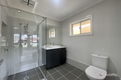 Property photo of 47 Ellipse Circuit Chisholm NSW 2322