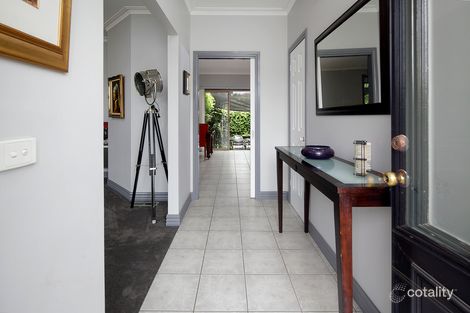 4a Pentlowe Rd, Wantirna South, VIC 3152