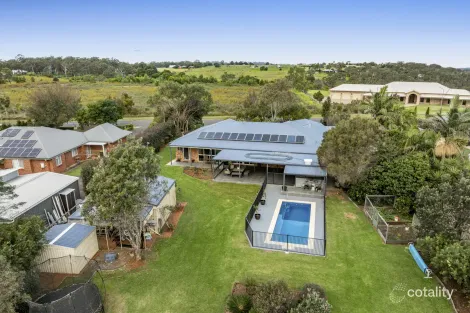 Property photo of 37 Mitchell Road Highfields QLD 4352