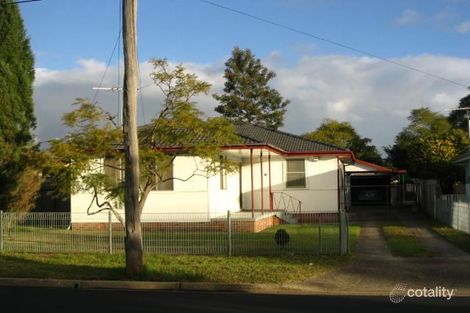 6 Barlow Cres, Canley Heights, NSW 2166