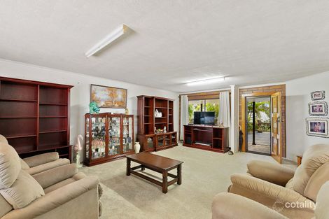 Property photo of 36 Raward Road Wondunna QLD 4655