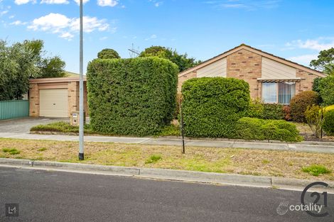 Property photo of 9 Marylyn Place Cranbourne VIC 3977
