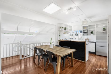 Property photo of 36 Oakley Street Manly QLD 4179