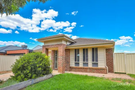 21 PHILIPPA CRES, MILDURA, VIC 3500