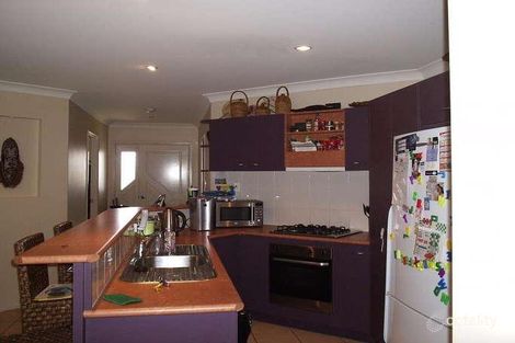Property photo of 1/8 Windsor Street Glenella QLD 4740